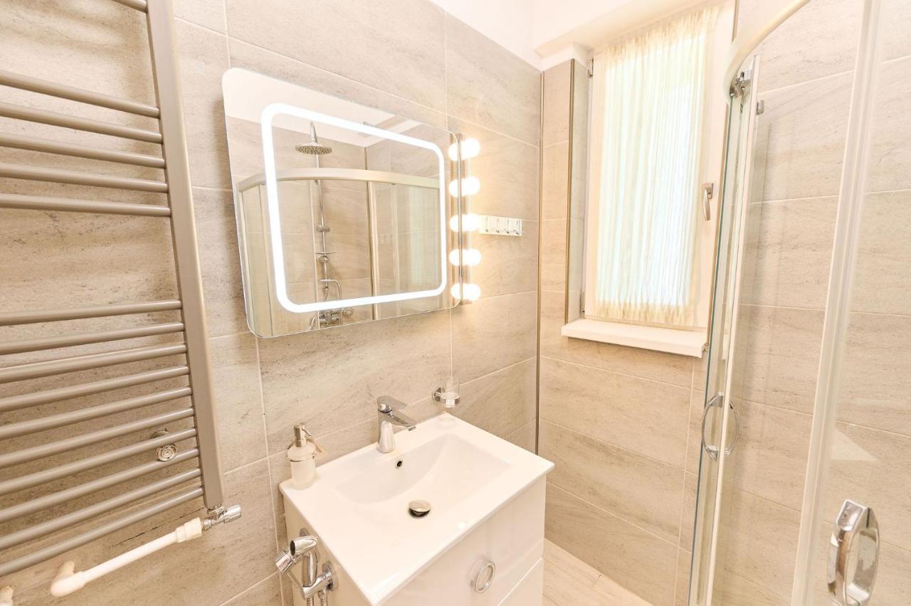 Blacksearama Apartment- Spa, Pools And Parking Mamaia Dış mekan fotoğraf
